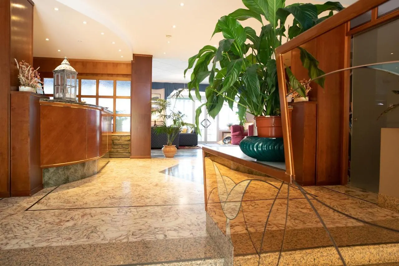 ***  Hotel Ariston Imperia Italie