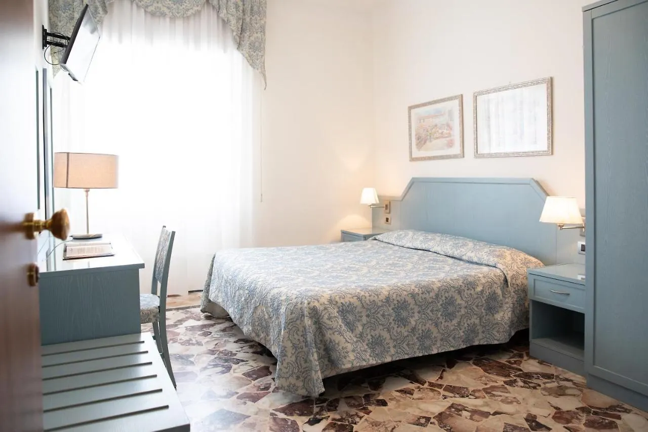 Hotel Ariston Imperia